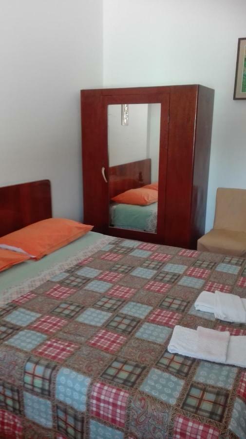 Вілла Agriturismo Cerquaglia Тоді Екстер'єр фото